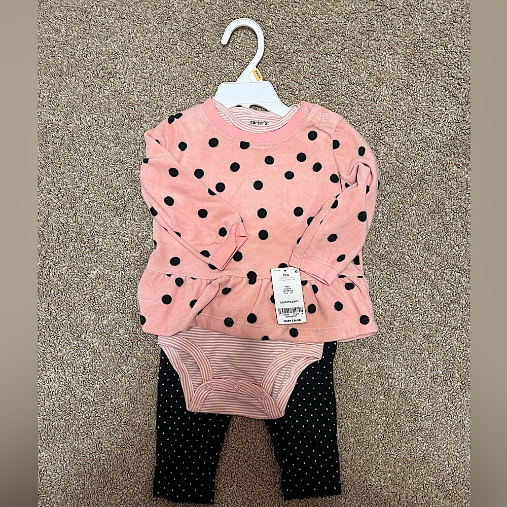 NWT Carter’s girls polka dot outfit